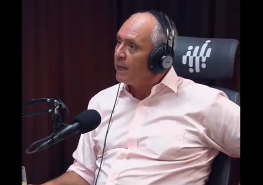 Medeiros cita primeiro pedido de demissão de Coudet e lembra cobrança após derrota para o Grêmio: "Não sabe jogar Gre-Nal?" Medeiros