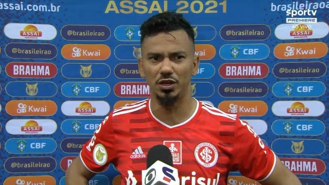 Lindoso se preocupa com momento do Inter e faz cobrança após derrota: "Deveríamos apertar mais os adversários" Lindoso