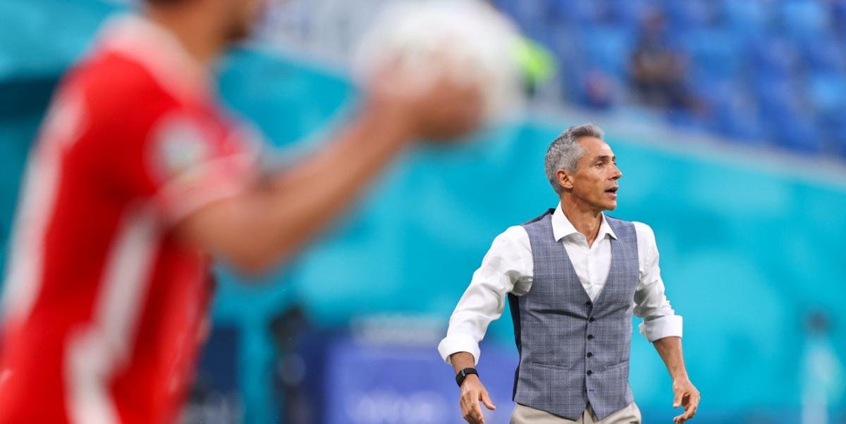 Faixa salarial, planos para 2022 e comissão técnica grande: como foram as conversas do Inter com Paulo Sousa Paulo Sousa