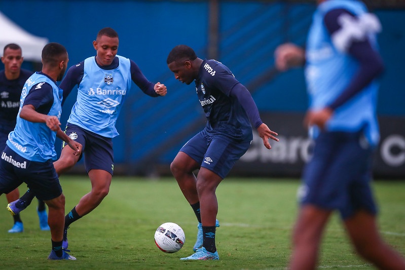 Ainda sem Ferreira e com possíveis mudanças, veja provável escalação do Grêmio, horário e transmissão contra o Ypiranga Grêmio