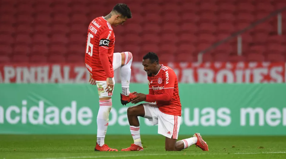 Vice do Inter desconversa sobre Cuesta, diz que Dourado é reserva por opção e elogia Edenilson: "Devemos muito a ele" Cuesta Edenilson