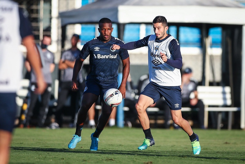 Com dúvida no setor de ataque, veja provável escalação do Grêmio, horário e transmissão da final contra o Ypiranga Grêmio x Ypiranga