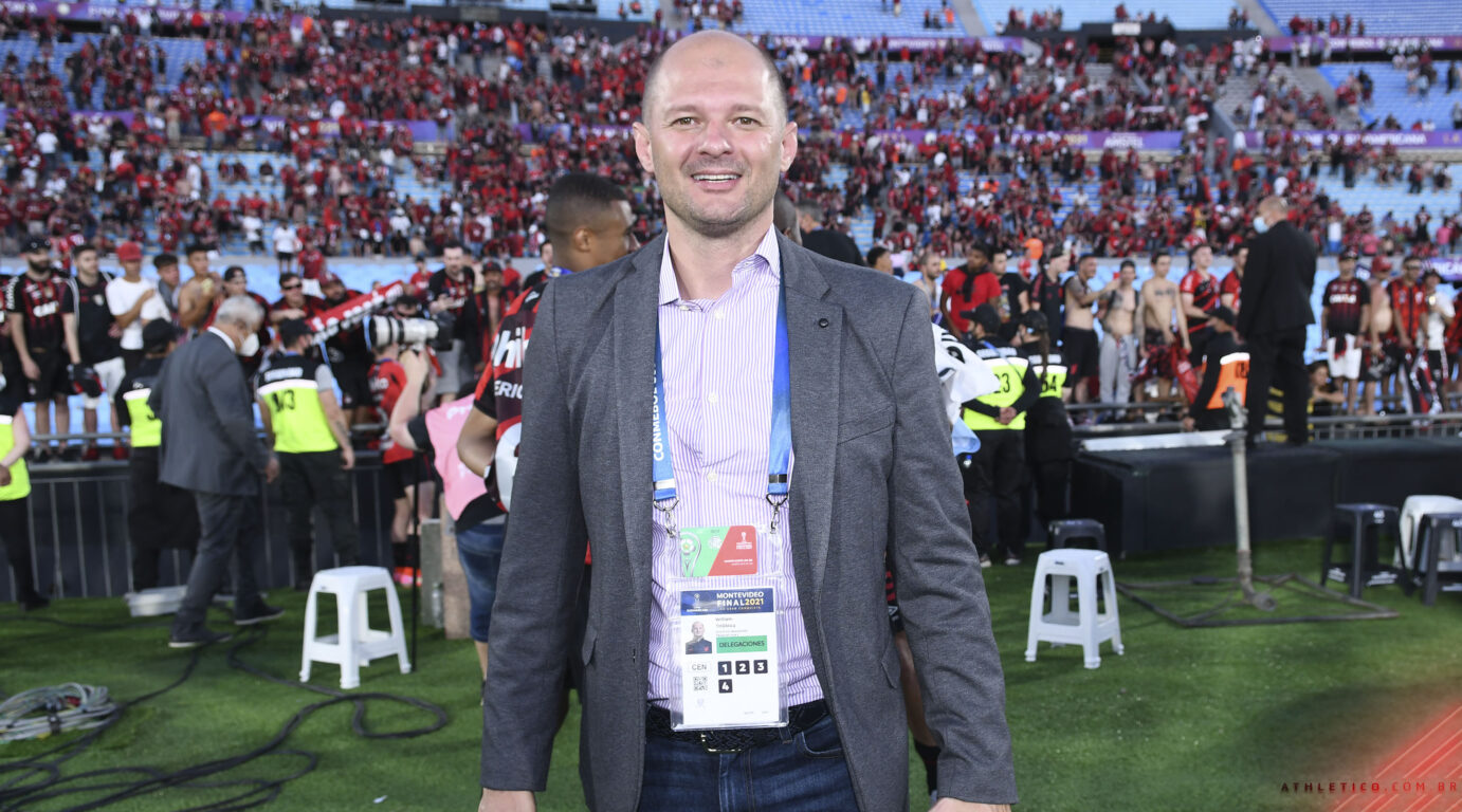 Inter anuncia oficialmente a chegada de William Thomas como novo executivo de futebol; conheça o profissional William Thomas
