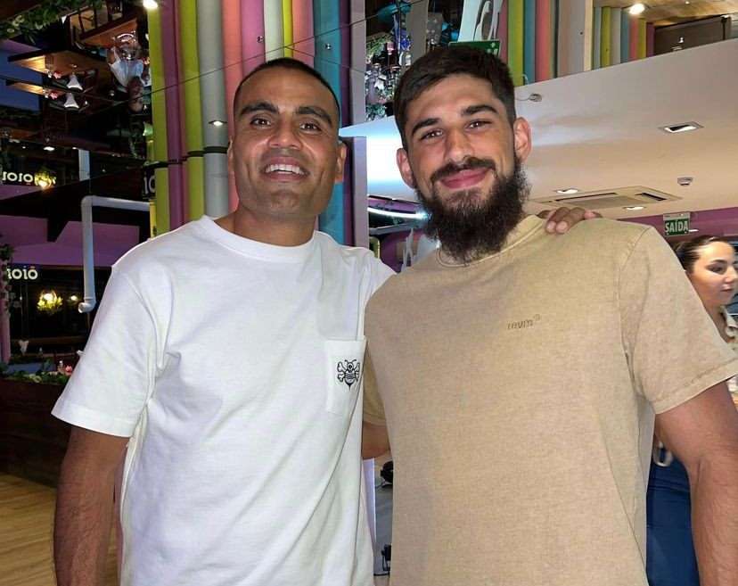 Mercado sente a perda de Bruno Méndez e deixa "triste" recado nas redes sociais: "Vai fazer muita falta" Gabriel Mercado Bruno Méndez