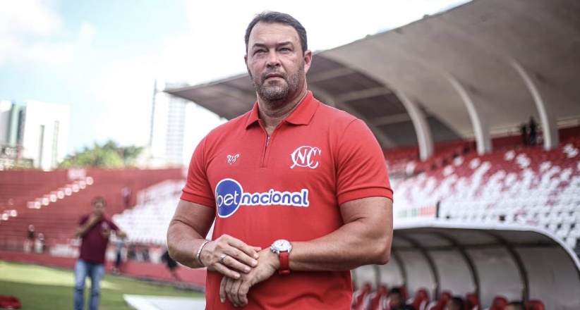 Antes de pegar o Grêmio, técnico do Náutico detona colega "queridinho da imprensa" da Série A: "Não tem os meus títulos" 725003DE-24DC-4A6C-9171-DD35A047E66A