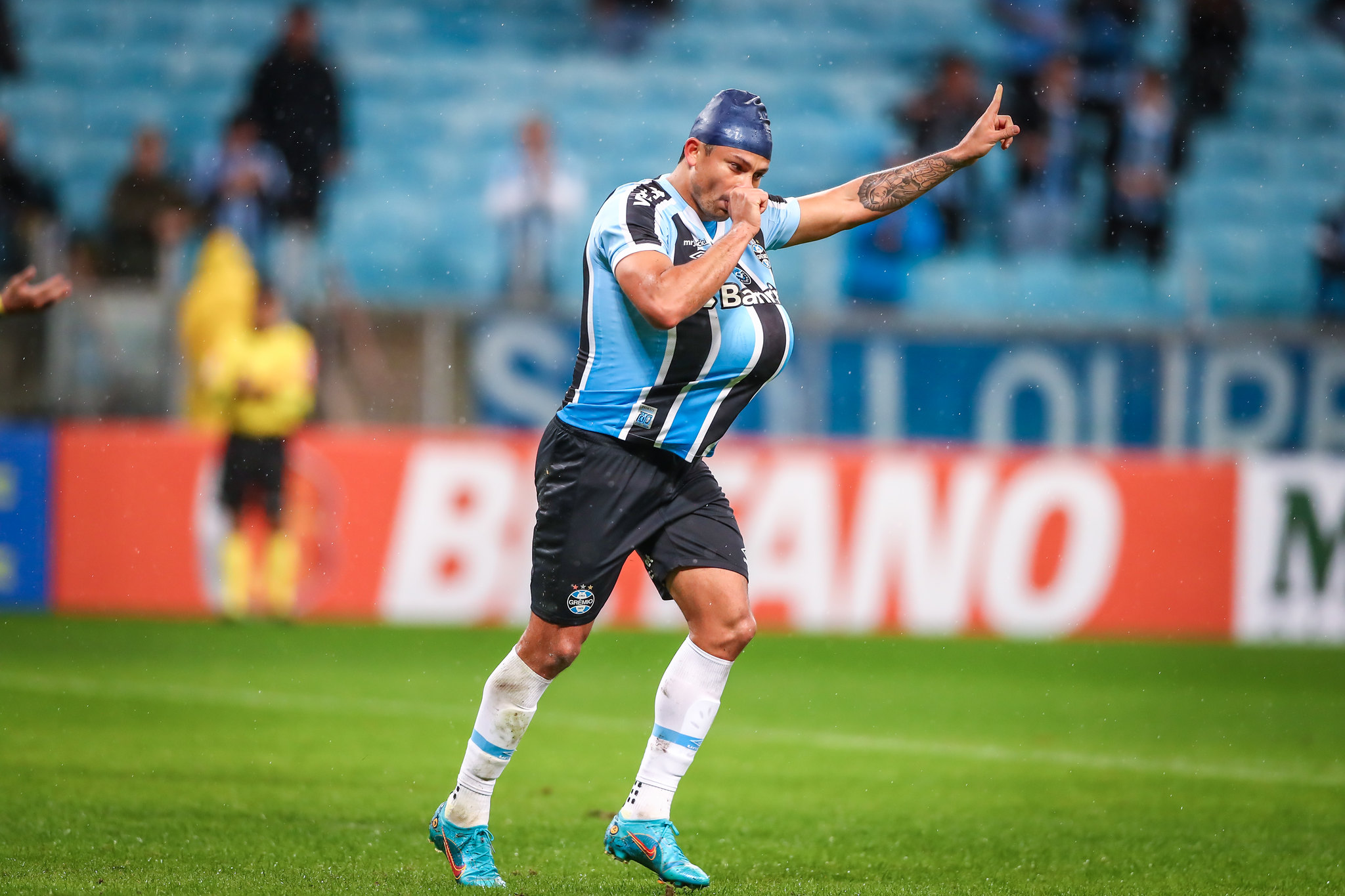 Elkeson