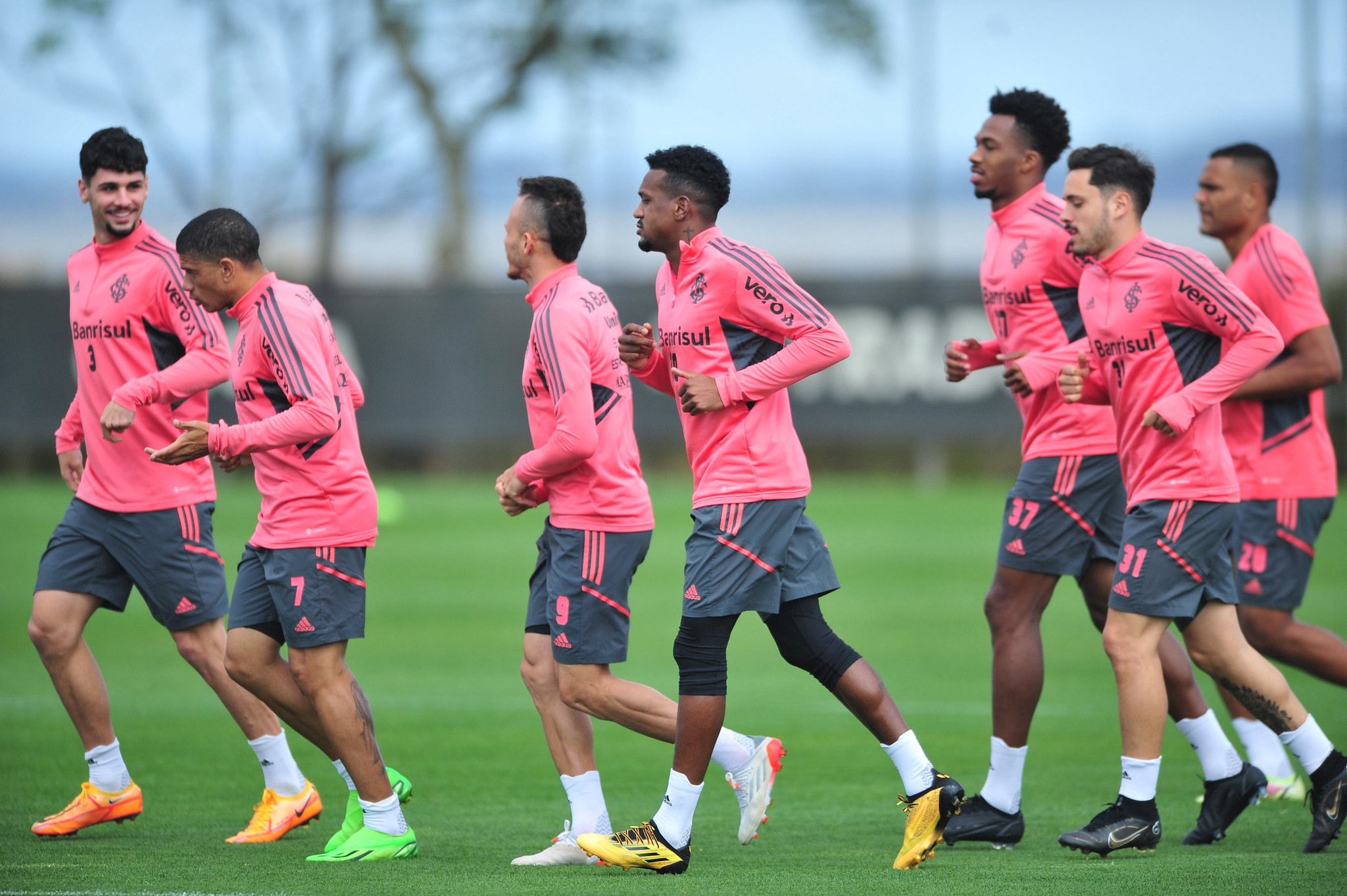 Inter