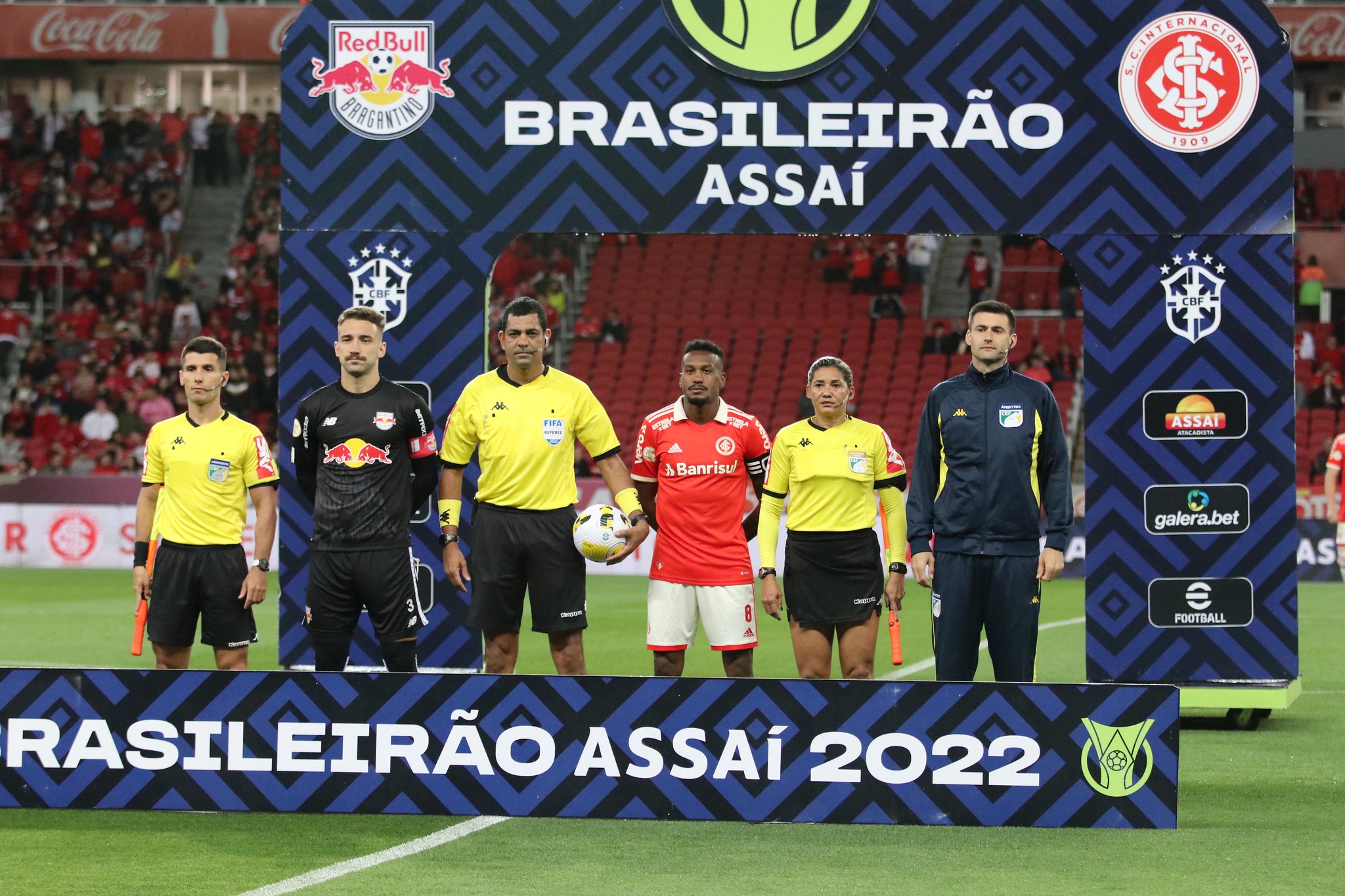 Inter tem um desfalque confirmado, aguarda retorno de trio e pode ter Edenilson na reserva contra o Santos Inter Santos