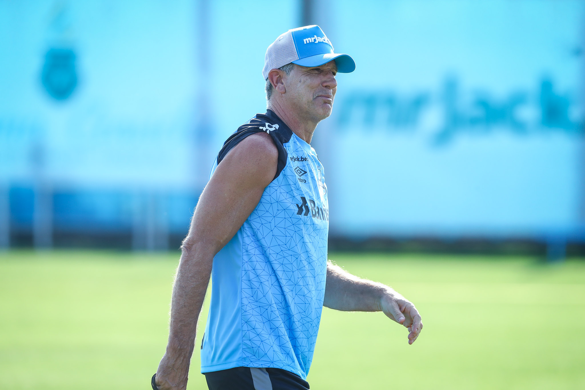 Renato diz que quer ficar no Grêmio, mas não abre mão de ter as "chaves" do CT: "Não sou pau mandado" Grêmio - Renato Portaluppi
