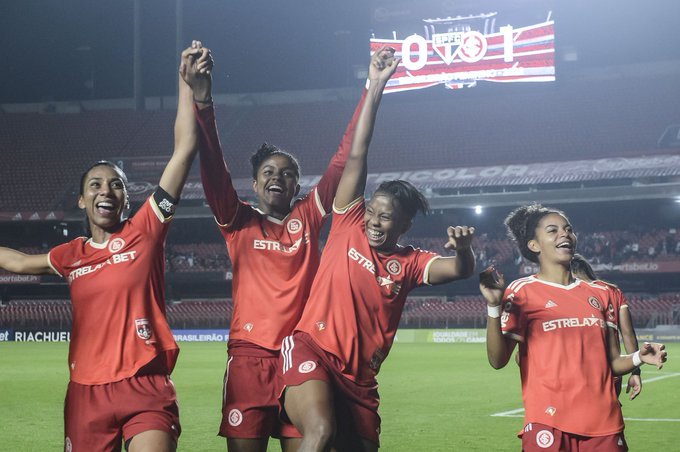Gurias Coloradas na final: saiba como assistir, horário e todos os detalhes de Inter x Corinthians no futebol feminino Gurias Coloradas - Inter