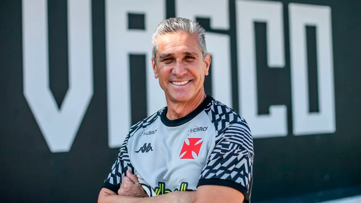 Perto da reestreia no Vasco, Jorginho fala de Renato, elogia Diego Souza e pede coragem: "Torcida não entra" Jorginho