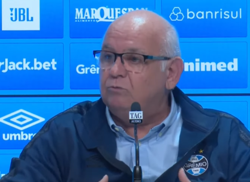 Bolzan promete "dar uma sumida" após sair do Grêmio e vê boa base de time ficando para 2023 Bolzan Grêmio