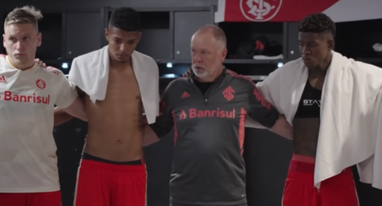 Últimas do Inter: segundo reforço oficial anunciado, entrevista de Wanderson e Mano citando Palmeiras Mano Menezes