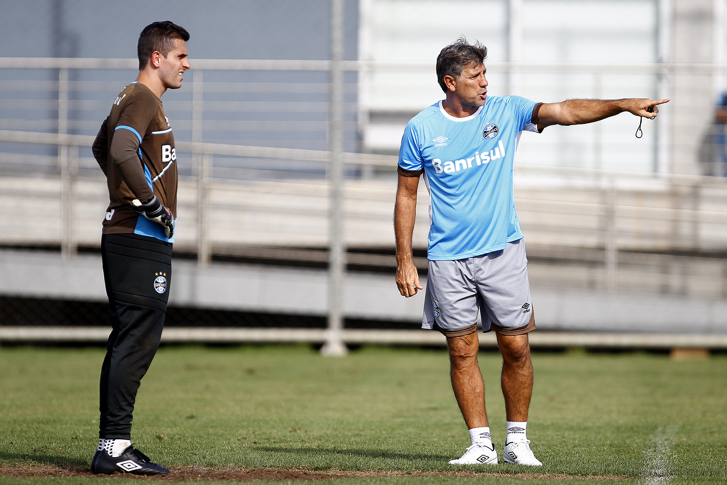 Marcelo Grohe? Direção do Grêmio admite buscar goleiro experiente e se posiciona sobre o ídolo Grêmio