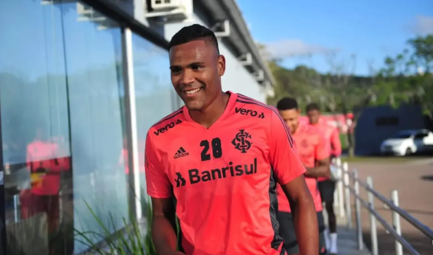 Mikael "seca" e entra nos patamares físicos pretendidos pelo Inter, mas sequência pode ficar apenas para 2023 Mikael - Inter