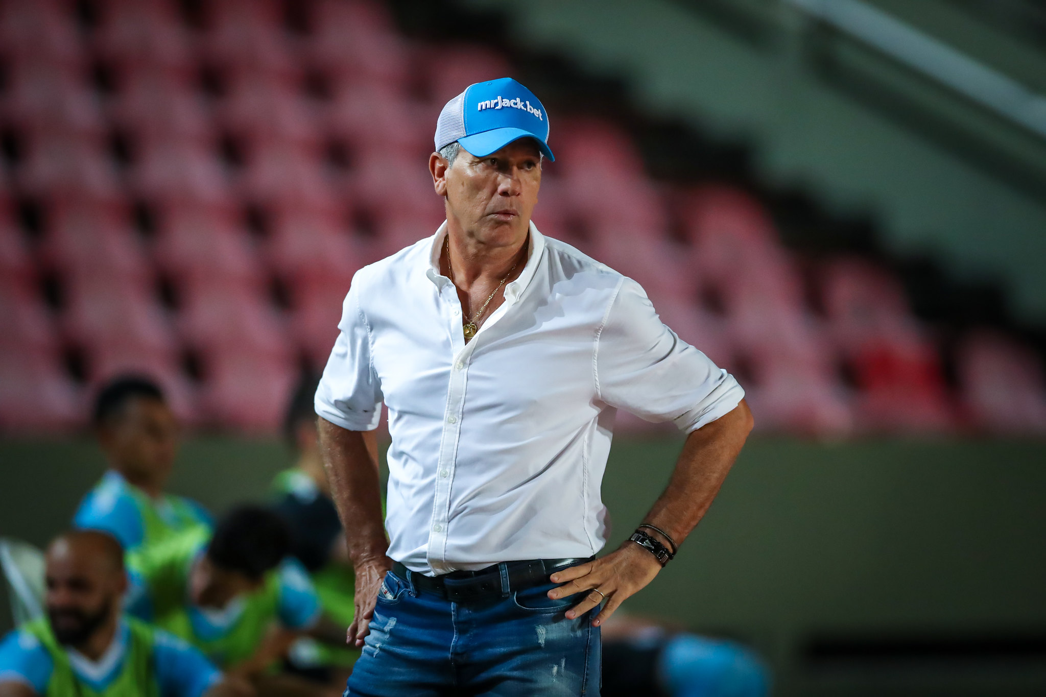 Grêmio amplia foco, adota medida em caráter "excepcional" e terá coletiva de Renato antes de pegar o Bahia Renato - Grêmio - Seleção