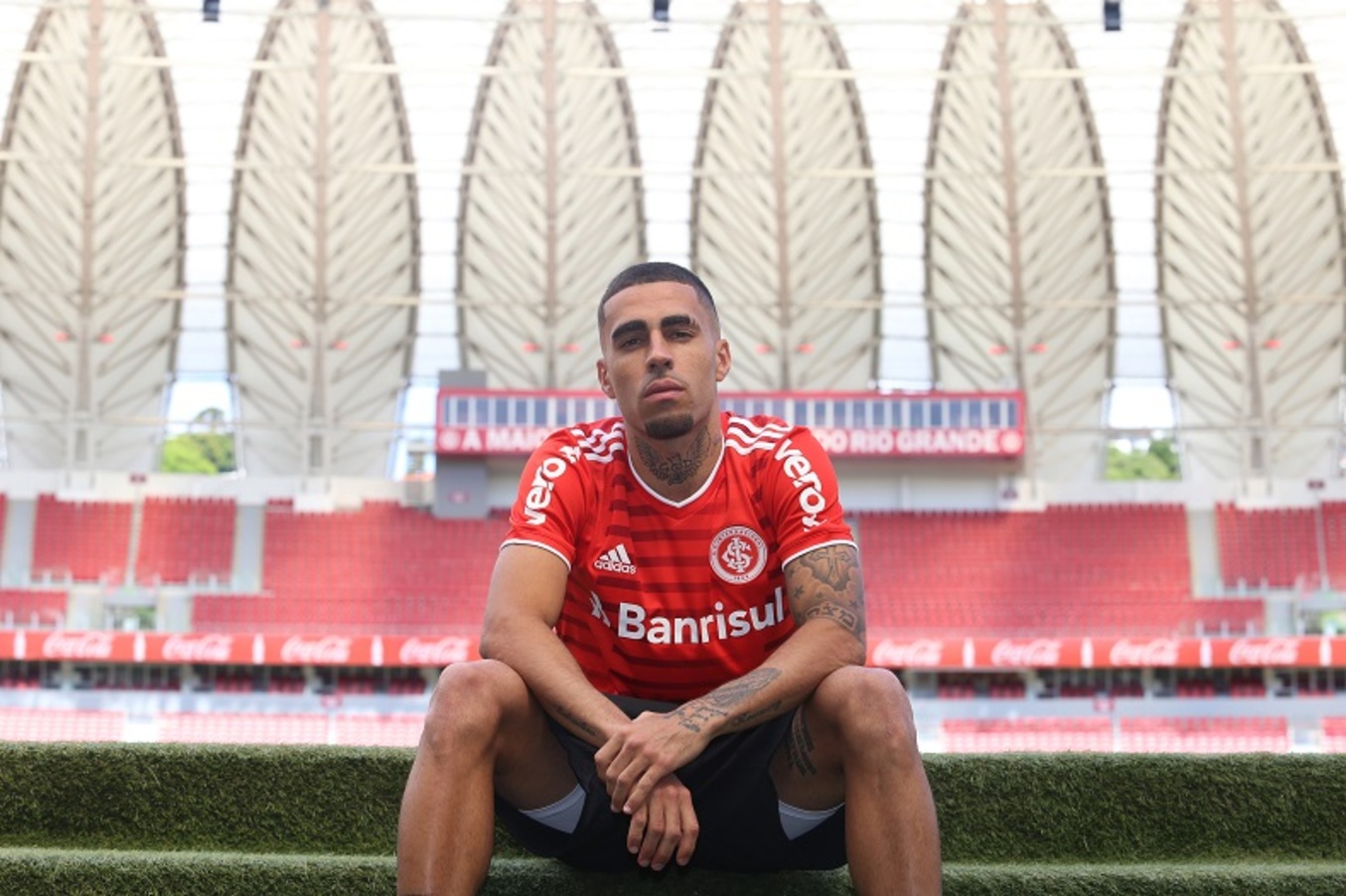 Ainda sem substituto no Inter, Gabriel imagina como será o seu retorno aos gramados em 2023 Inter