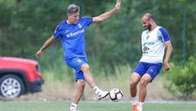 Renato elogia desempenho de Thaciano no Bahia e lembra ajuda no Grêmio: "Sinto saudades" Thaciano e Renato