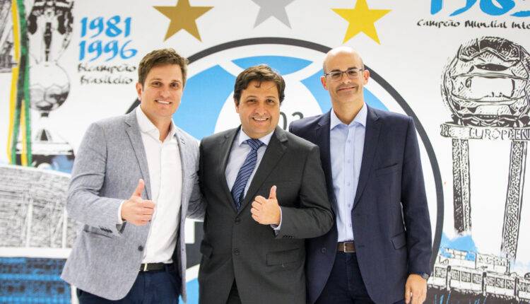 Presidente do Grêmio deu coletiva