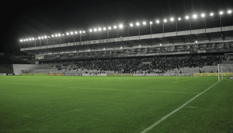 Estádio Alfredo Jaconi, emprestado pelo Juventude ao Grêmio