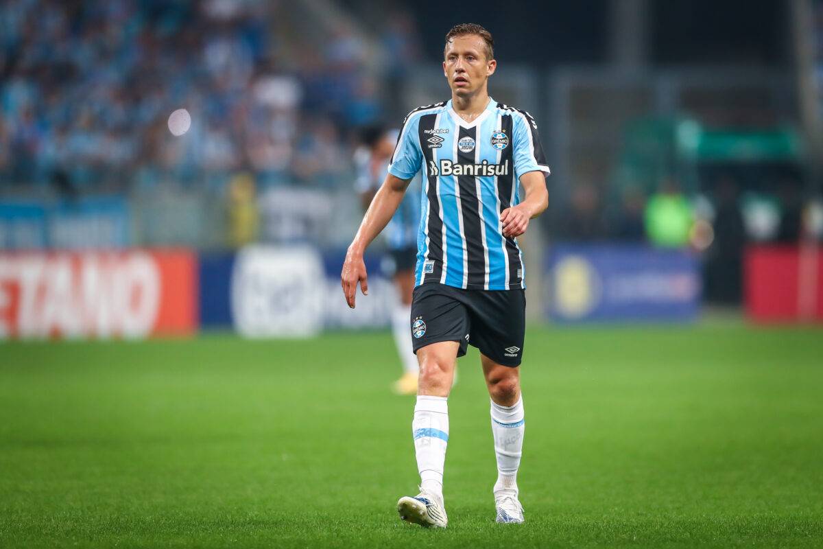 Lucas Leiva voltou ao Grêmio em 2022