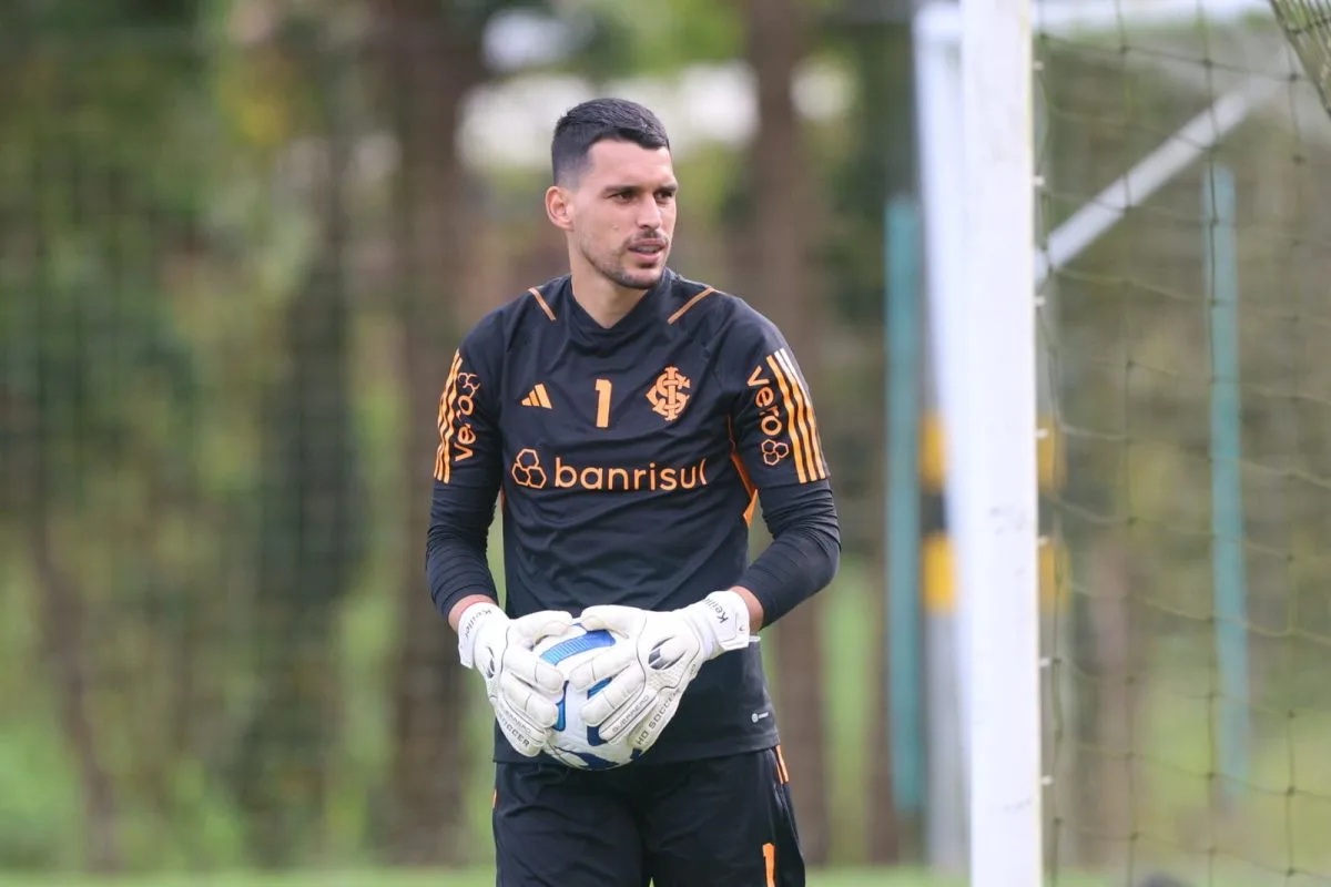 Keiller mostra sinceridade e revela o que aconteceu na jogada do gol do Independiente Medellín Keiller lamentou derrota do Inter