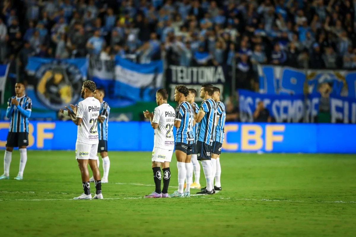 "Não aceitamos": Grêmio se manifesta oficialmente sobre a confusão de torcedores no Alfredo Jaconi Grêmio