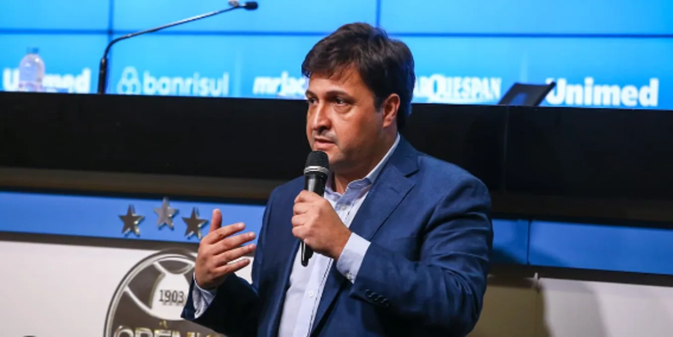 Presidente do Grêmio explica ingressos esgotados em poucos minutos e pede que a torcida se comporte Grêmio tem Alberto Guerra como seu presidente
