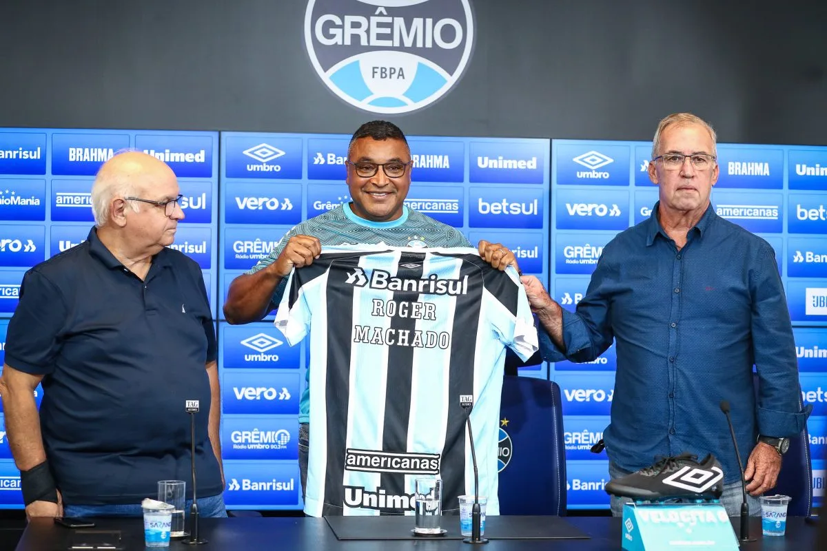 Roger, citado por Renato, treinou o Grêmio duas vezes