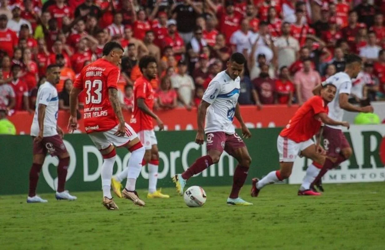 Caxias bateu o Inter