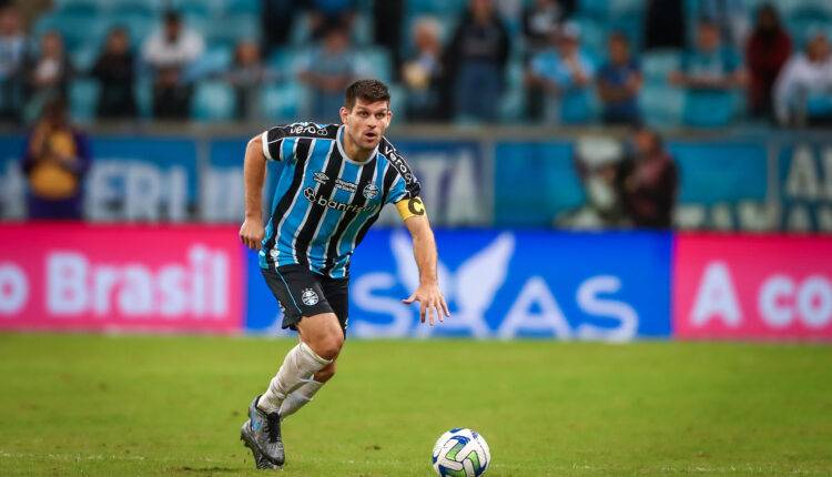 Kannemann fora do jogo do Grêmio