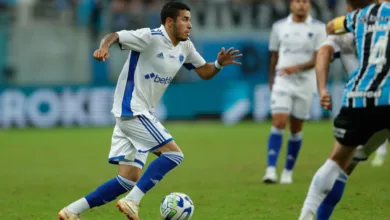 William do Cruzeiro duelou com Suárez na Arena