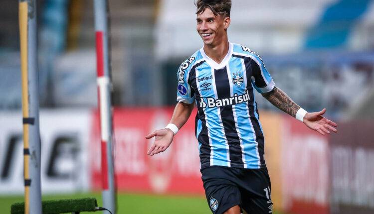 Ferreira voltando ao Grêmio