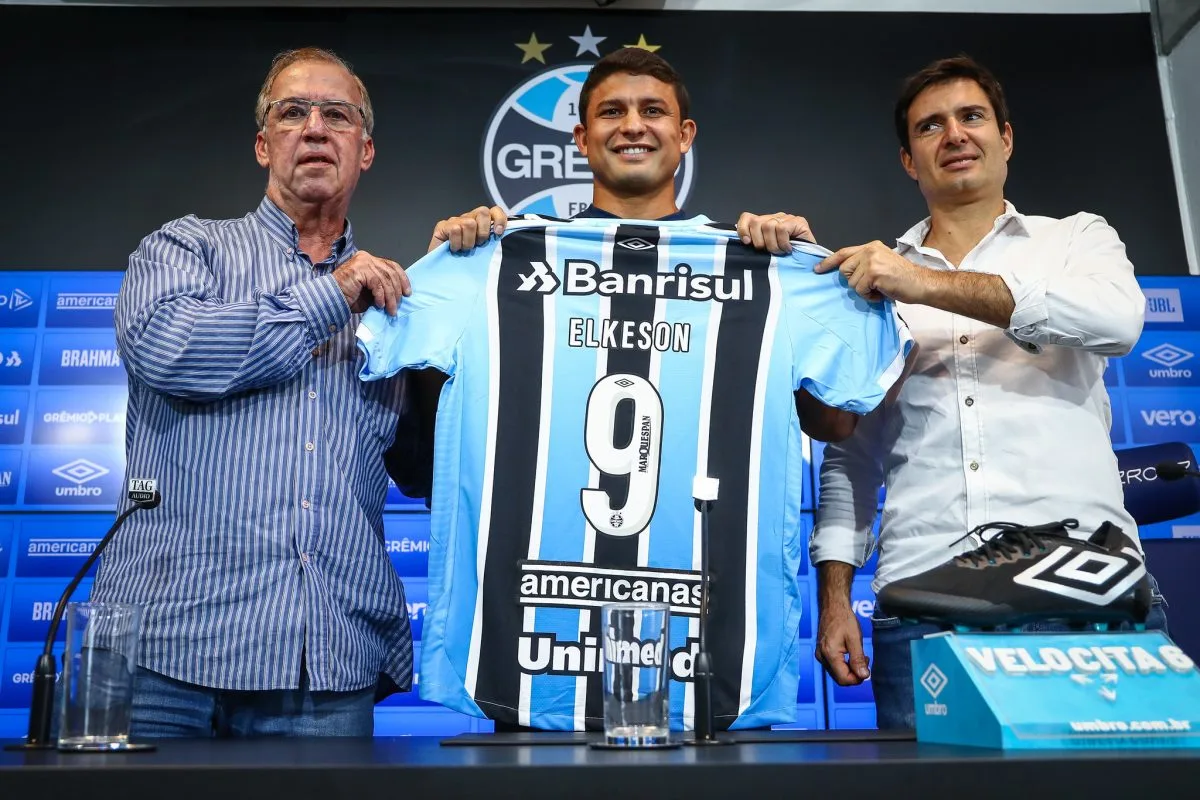 Passagem discreta pelo Grêmio: como está Elkeson um ano depois de retornar ao Brasil Grêmio