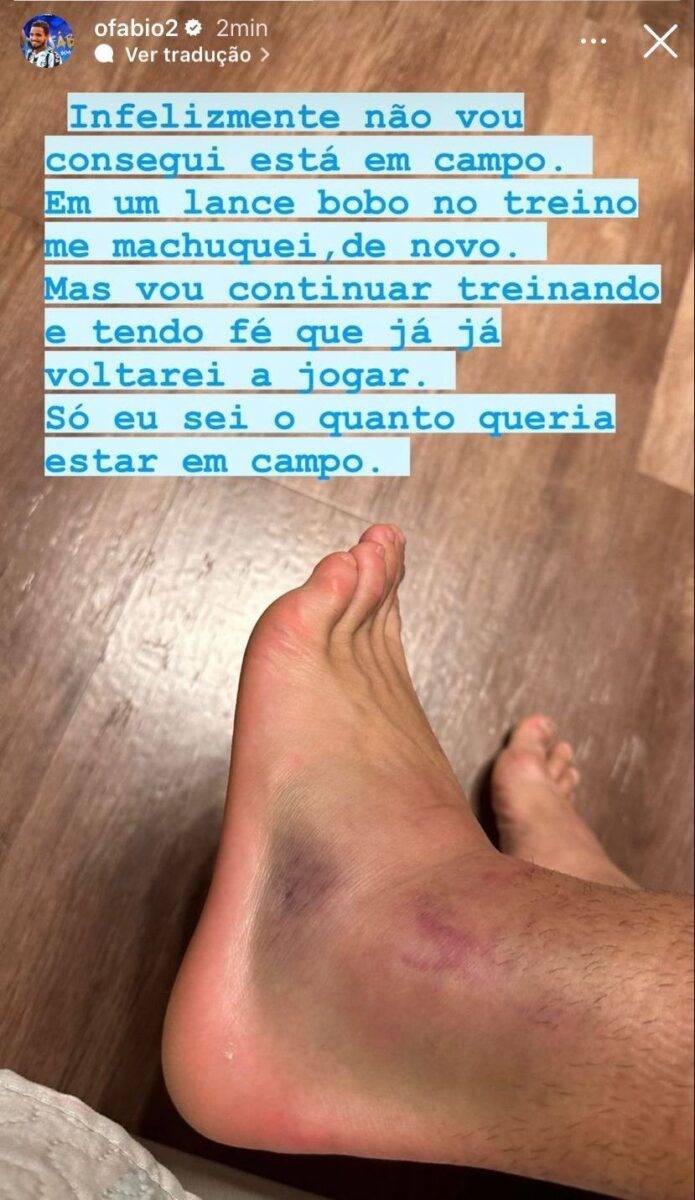 Fábio publica foto do tornozelo lesionado e lamenta ausência em empate do Grêmio: "Lance bobo"