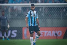 Pepê segue fora do time do Grêmio