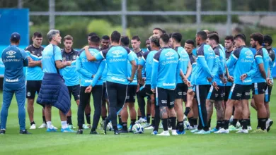 Grêmio tenta renovar, mas jovem talento da base diz "não" e deve encaminhar saída do clube Grêmio