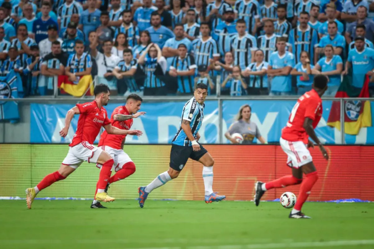 Grêmio e Inter com novidades no Gre-Nal
