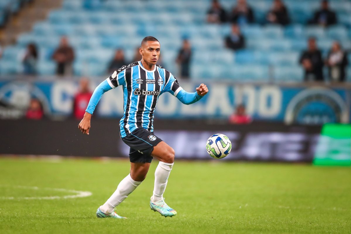 Bruno Alves vem tendo muitos jogos pelo Grêmio
