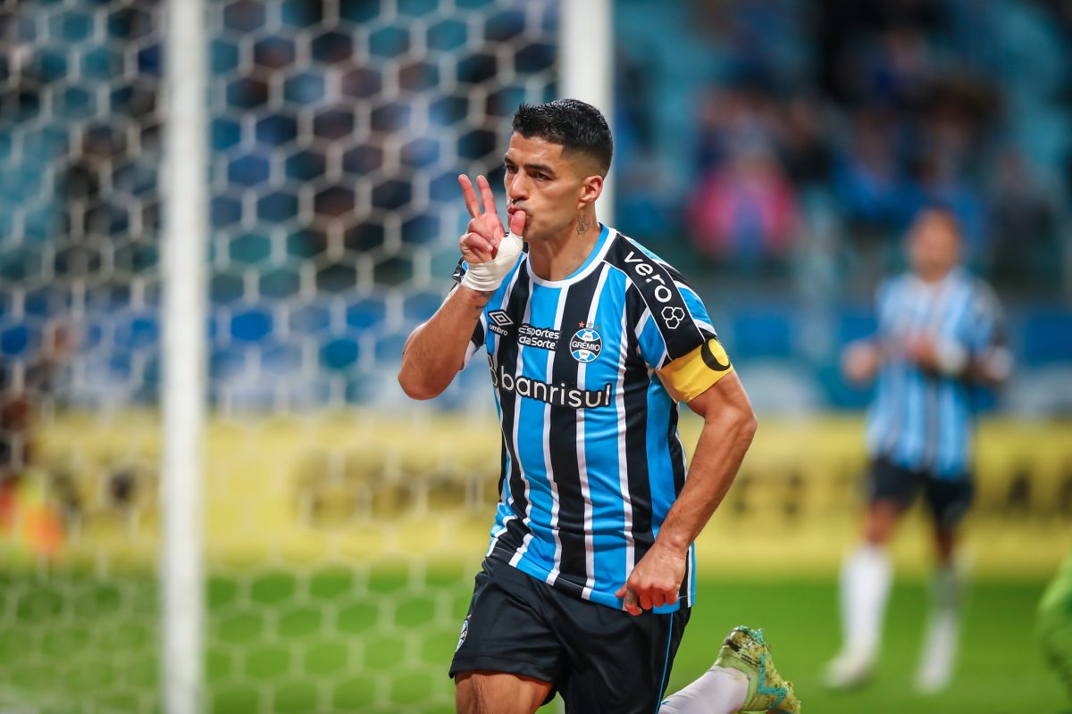 Suárez brilhou pelo Grêmio
