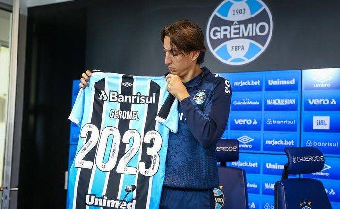 Grêmio aguarda Geromel