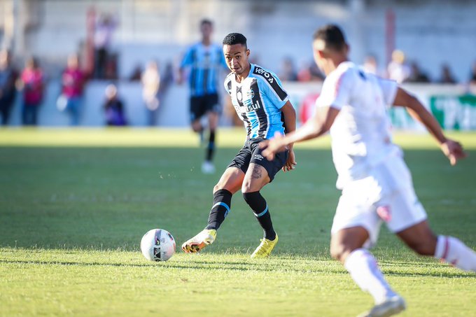 R$ 4 milhões: Grêmio vende antiga promessa da base que fez só dois jogos no time principal