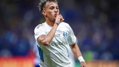 Grêmio tem "promessa" de proposta oficial por Bitello e espera conseguir manter o jogador até dezembro Bitello teve gol anulado em Cruzeiro x Grêmio
