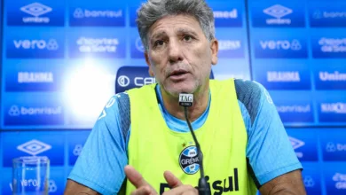 "Curtindo minha folga": a divertida postagem de Renato na web na noite desta segunda-feira Renato no comando do Grêmio