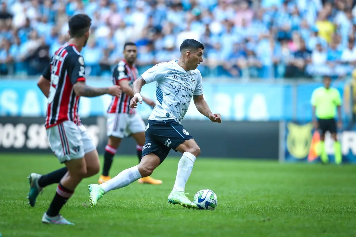 Suárez levou a melhor em cima de Calleri