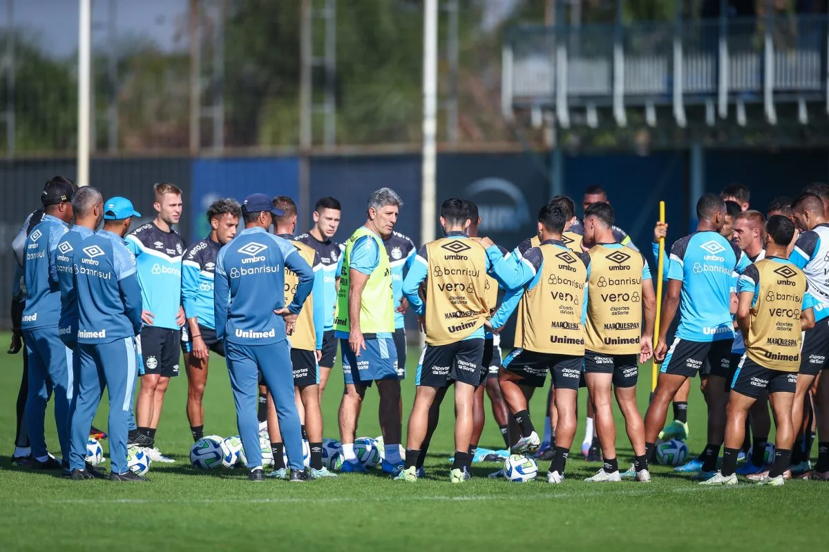 Jovem talento da base do Grêmio é anunciado em novo clube; direção gremista soltou nota oficial Grêmio