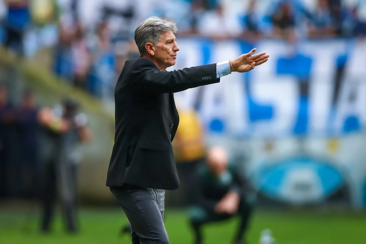Renato no comando do Grêmio