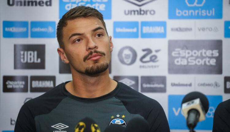 Grêmio tem Gabriel Grando no gol