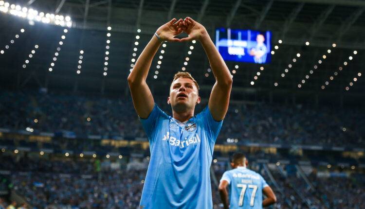 Grêmio teve Ronald como destaque no sábado