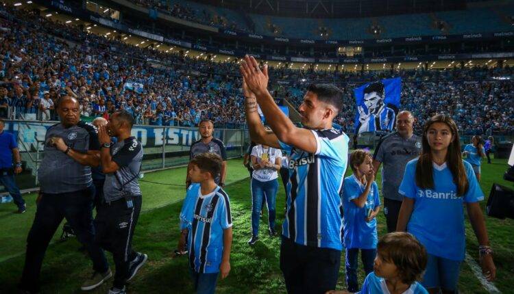 Suárez pelo Grêmio